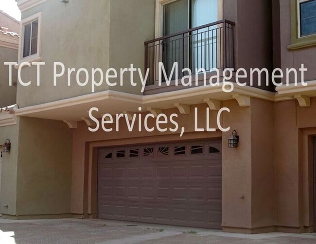 Foto del edificio - Luxury Condo in Resort Style Community!