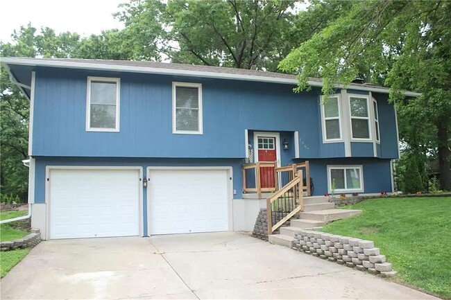 Building Photo - 1467 Grandview Dr