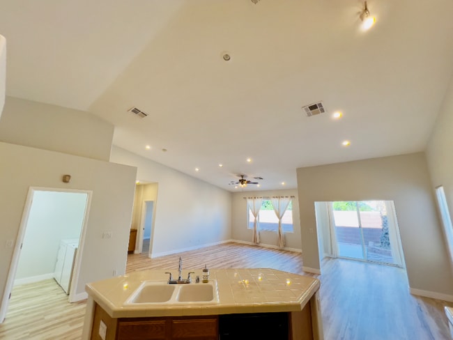 Building Photo - 6150 Powdermill St