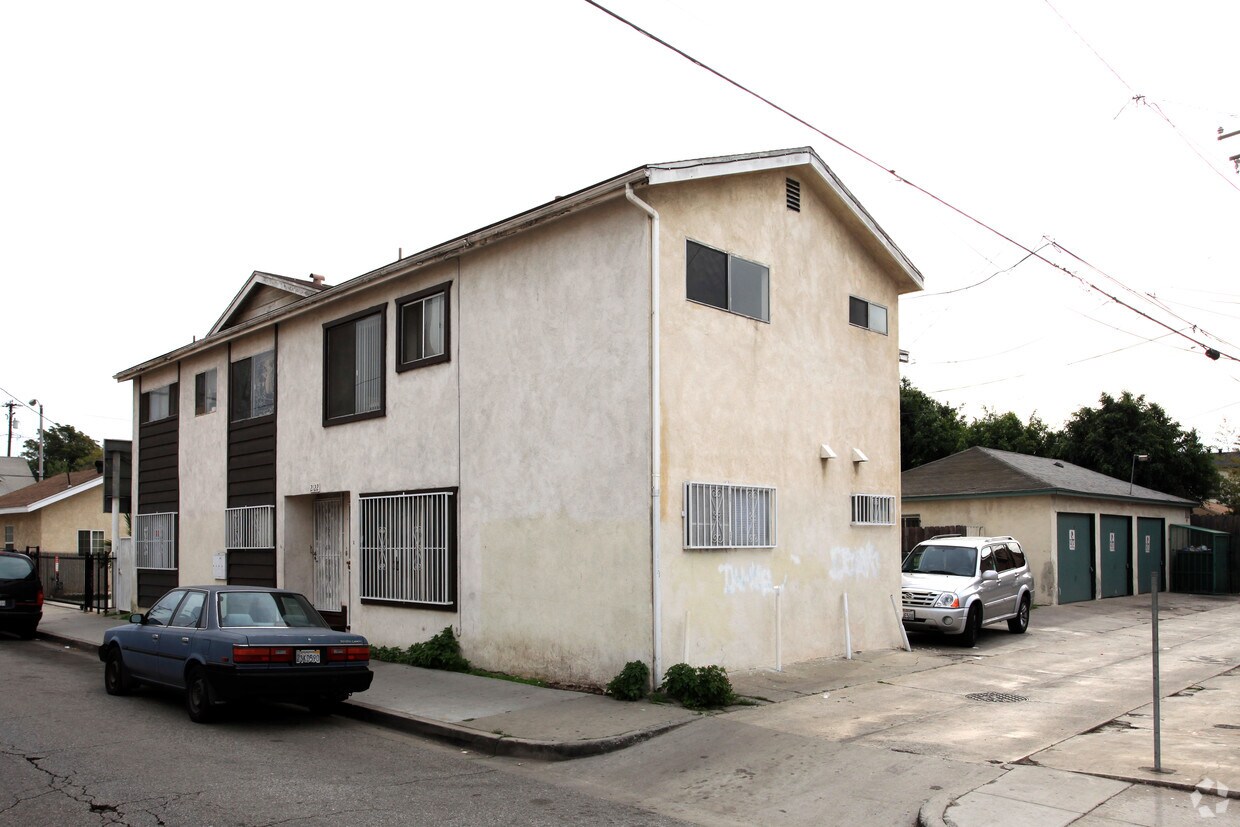 Foto del edificio - 2122 10th St