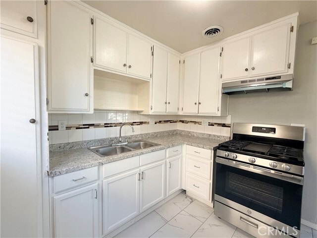 Building Photo - 1548 N 11th Ave