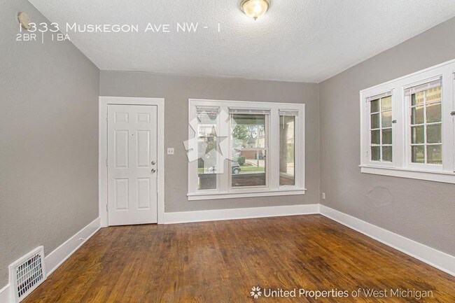 Foto del edificio - 1333 Muskegon Ave NW