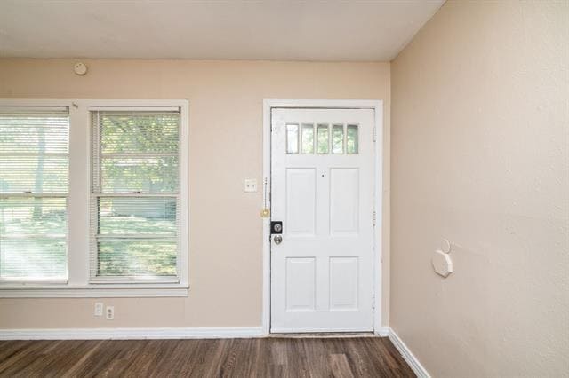 Foto del edificio - 6161 Brocks Ln