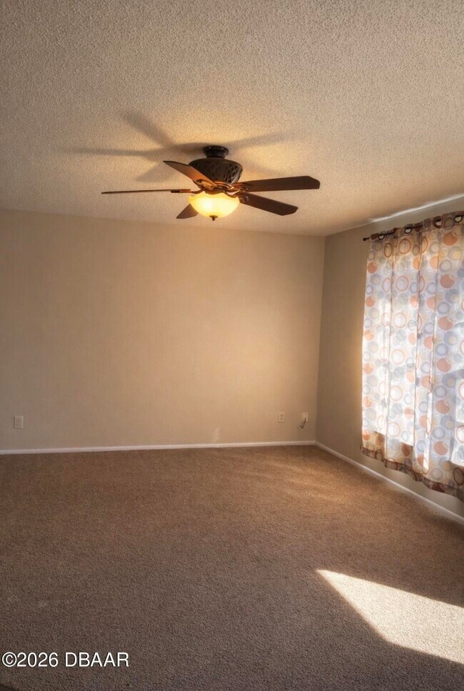 Foto del edificio - 2570 Beal St