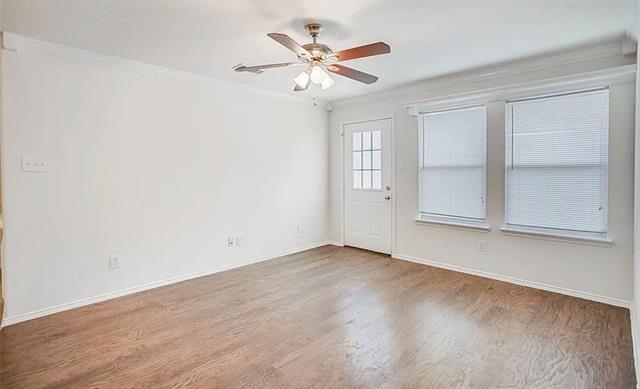 Foto del edificio - 6414 Valleybrooke Ct