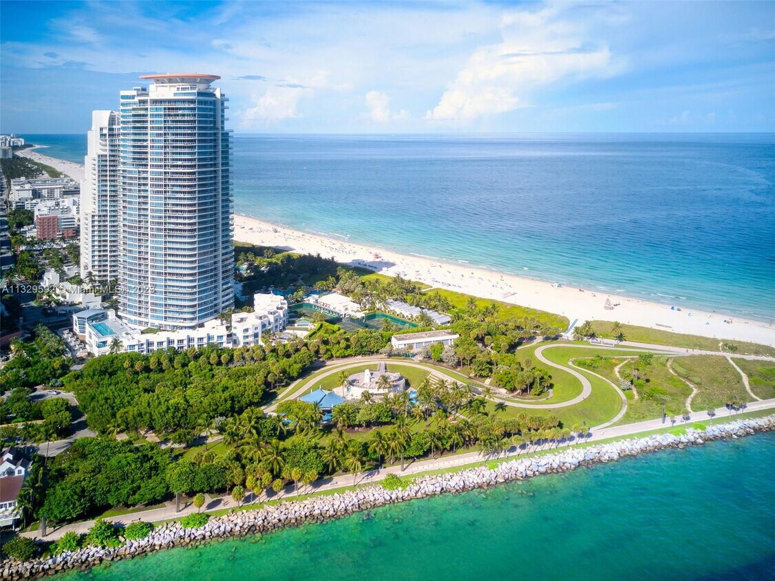 Foto principal - 100 South Pointe Dr