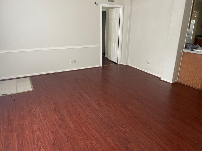 Foto del edificio - 9626 Cedar Ridge Ct