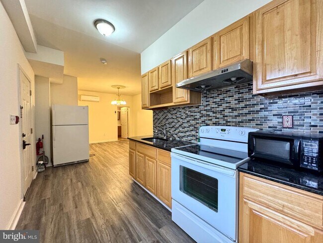 Foto del edificio - 1224 Summer St