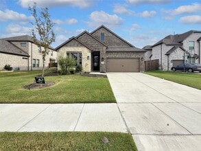 Building Photo - 3119 Grandview Dr