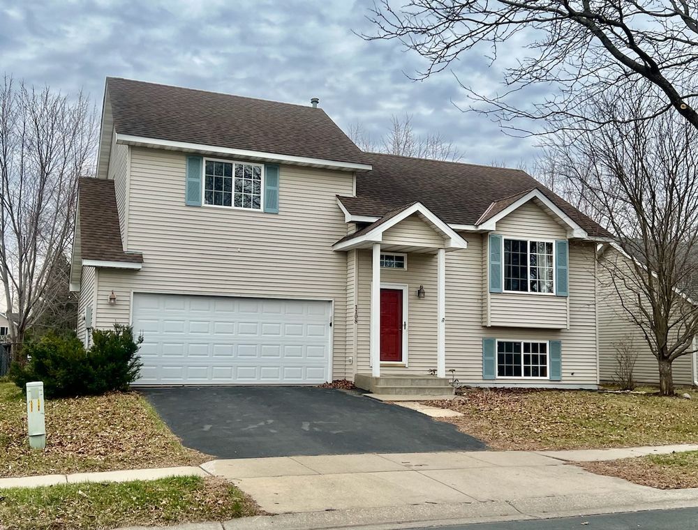 Primary Photo - Beautiful 3 bedroom Single Family home in ...