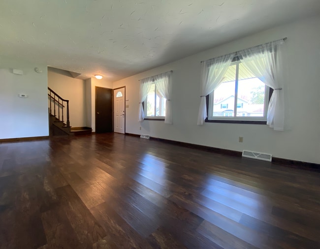 Living Room - Northeast - 810 Surrey Ln