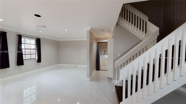 Foto del edificio - 11212 SW 132nd Ct W