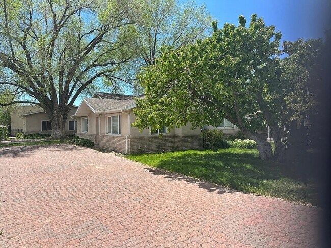 Foto del edificio - 515 W 100 S