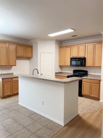 Foto del edificio - 7500 Burton Ln
