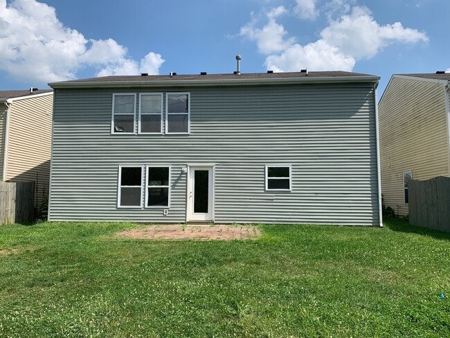Building Photo - Charming & Spacious 4-Bedroom Home in Fish...