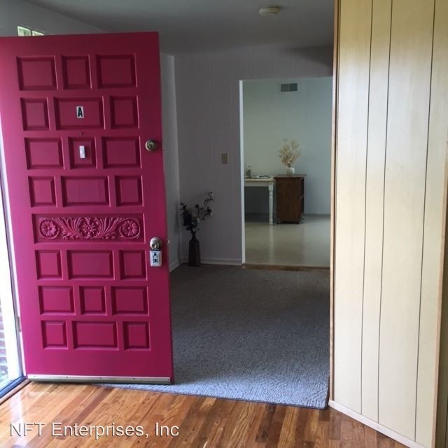 Foto del edificio - 10002 3rd Ave NW