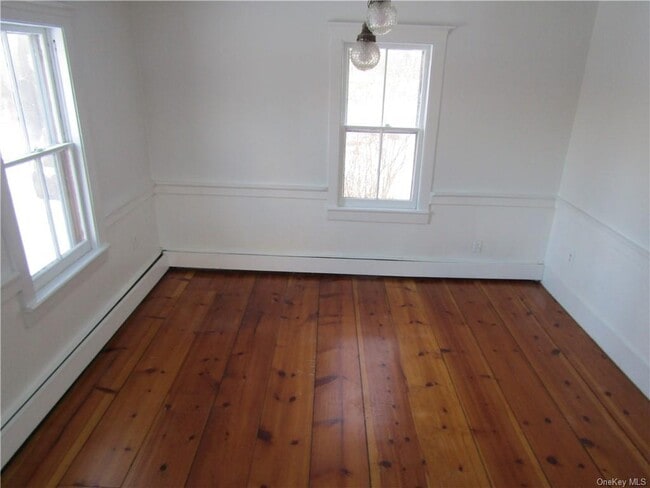 Building Photo - 1 Everett Rd