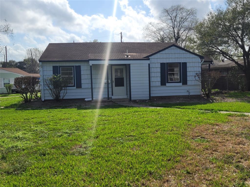 Primary Photo - 7308 Oak Hl