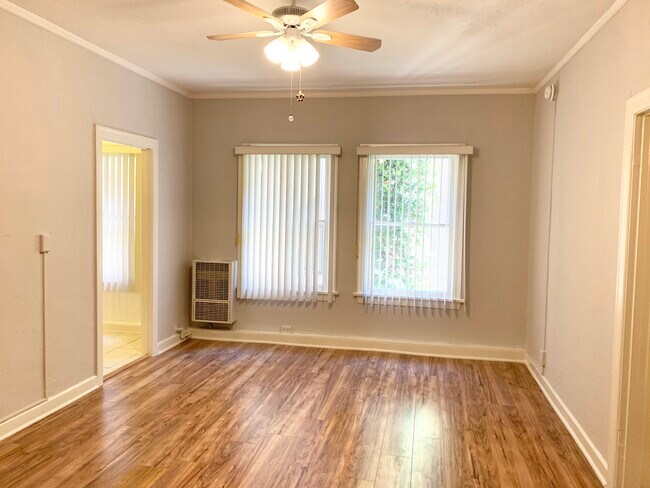 Foto del edificio - 520 S. Mariposa Ave Los Angeles, CA 90020