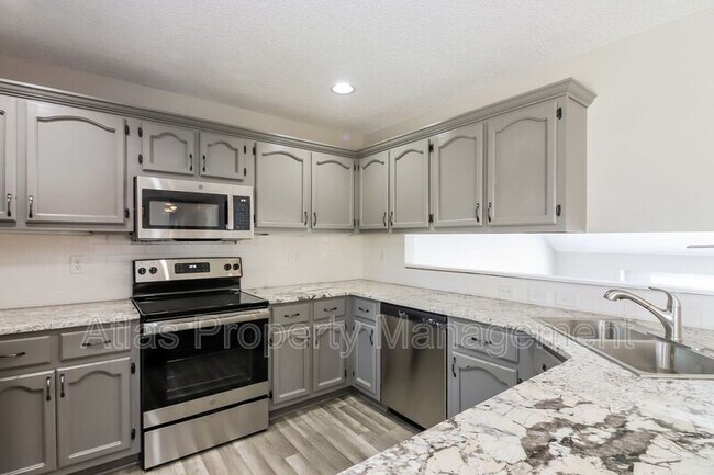 Foto del edificio - 603 Meadow Ln