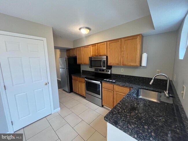 Foto del edificio - 47745 Devin Cir