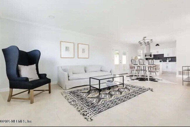Foto del edificio - 633 2nd St N