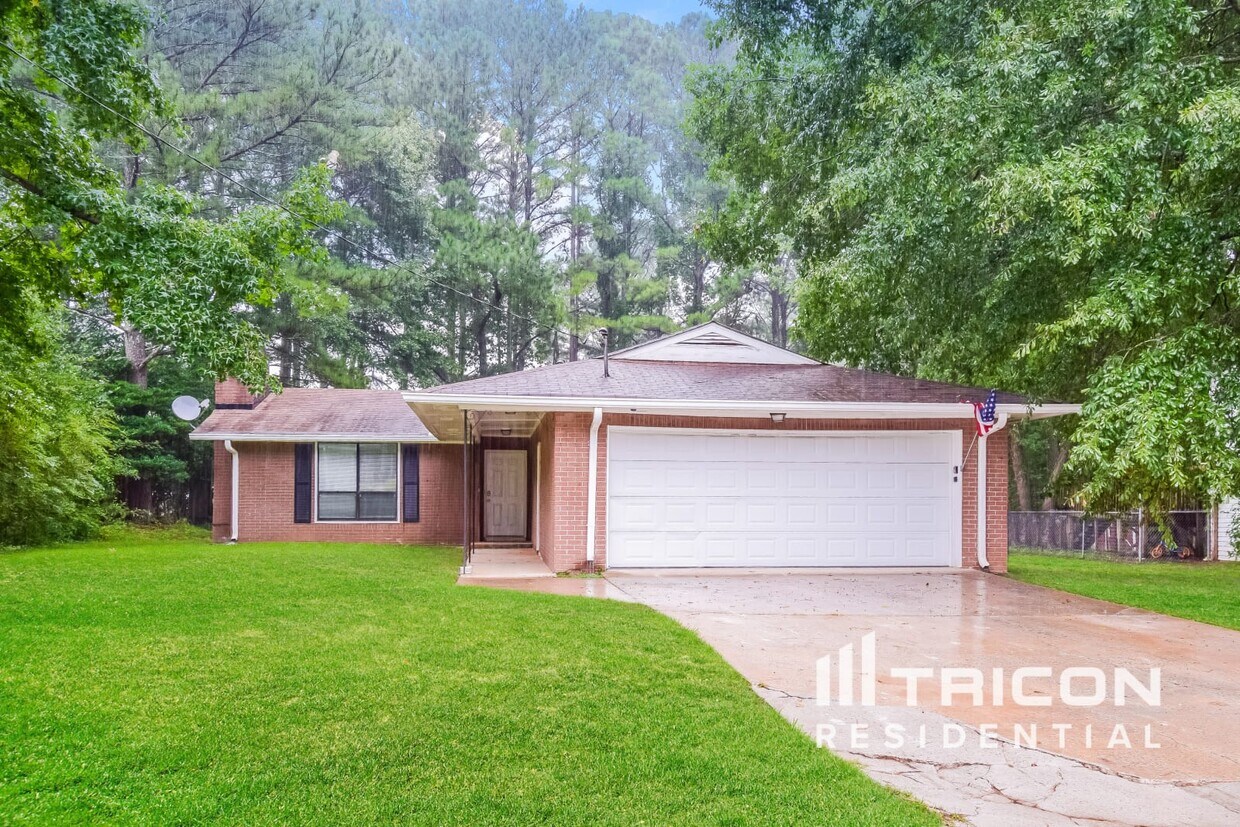 3835 Springside Lane College Park GA House Rental in College Park, GA