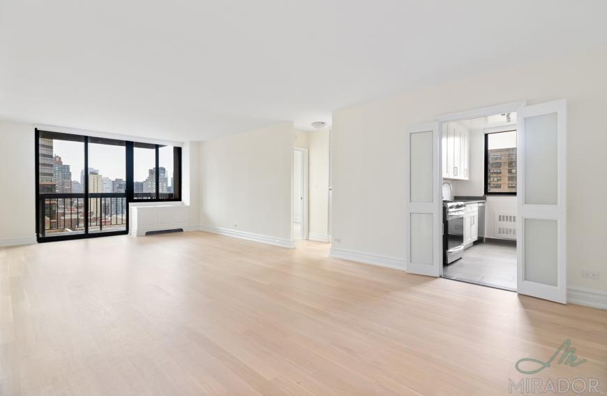 Foto principal - 2 bedroom in New York NY 10023