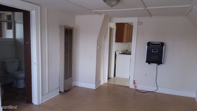 Foto del edificio - 1 br, 1 bath  - 120 Badger Ave Unit #7