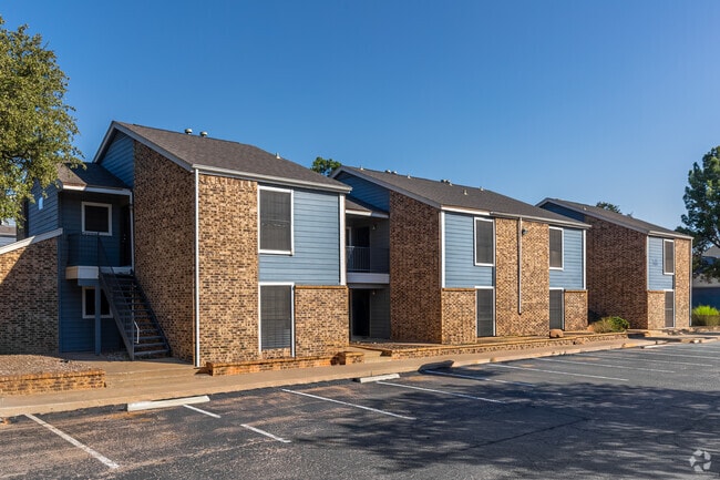 Building Photo - ReNew at Polo Parkway