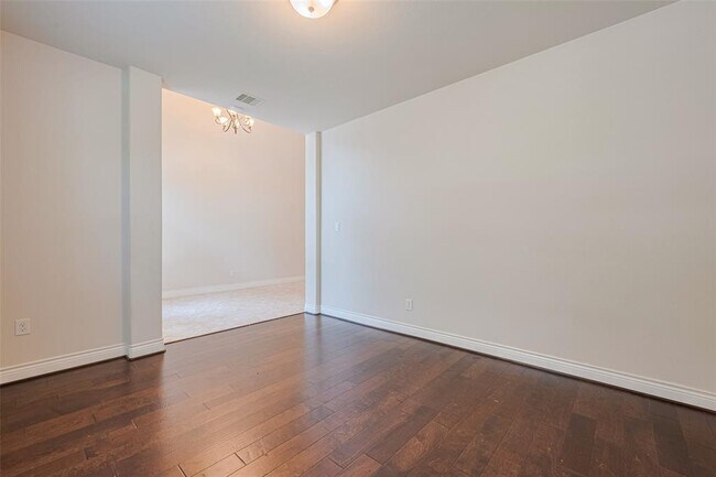 Foto del edificio - 27906 Colonial Point Dr