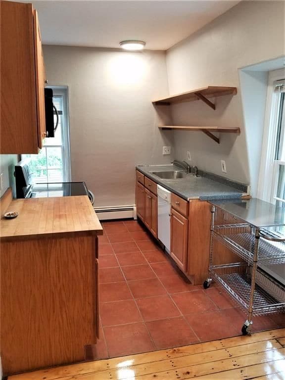 Foto del edificio - 8 Cady St