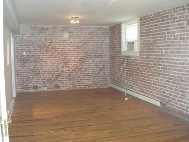 Photo - 3226 Bryant Street Apartment