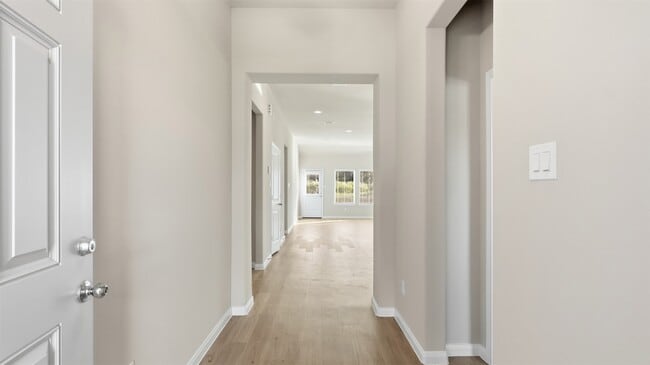 Foto del edificio - 3918 Sugardale St