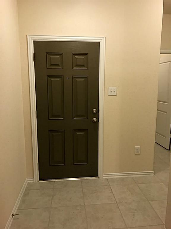 Building Photo - 1518 Summer City Dr