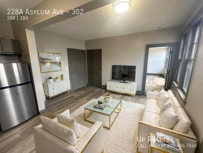 Building Photo - 228A Asylum Ave