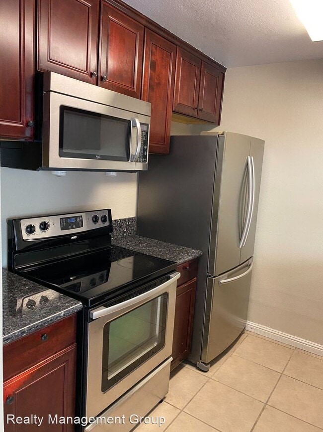 Building Photo - 1 br, 1 bath House - 6902 Mission Gorge Rd #4