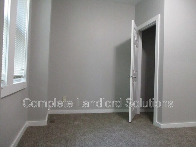 Foto del edificio - 1012 N 9th St