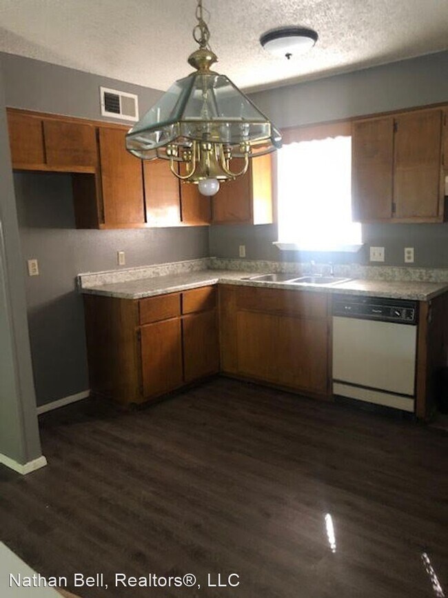 Foto del edificio - 2 br, 1 bath House - 1951 W. Sherman St
