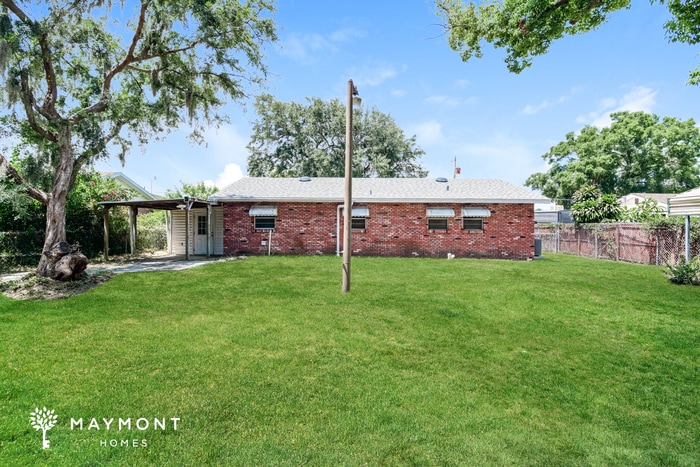 Building Photo - 115 Anarece Ave