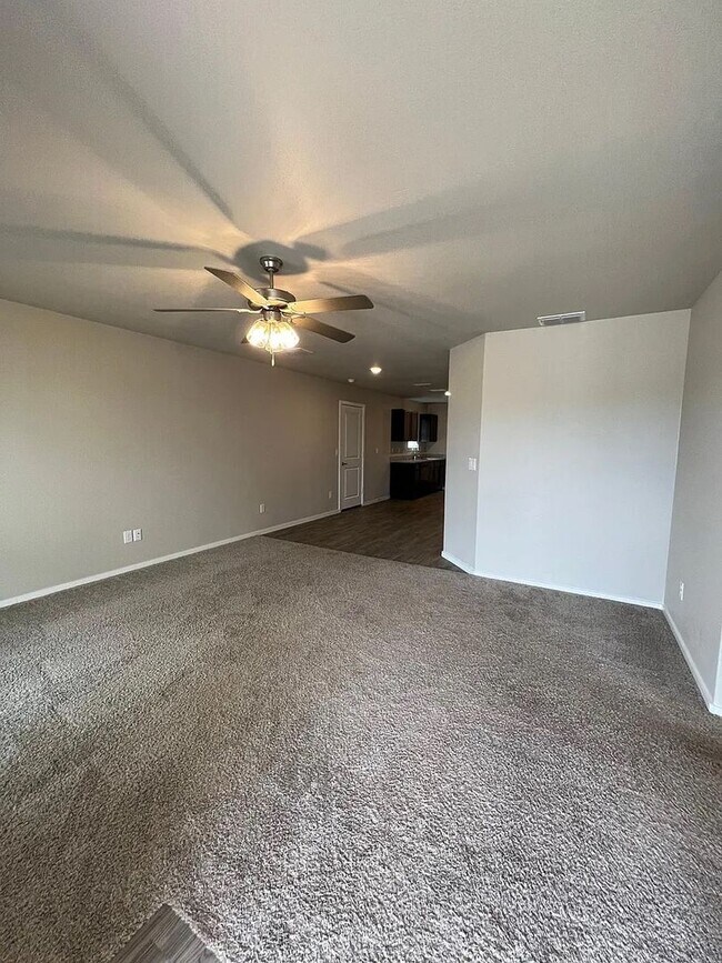 Foto del edificio - Find Home in Upland Heights! 3 Bed | 2 Bath | 1 Car Garage