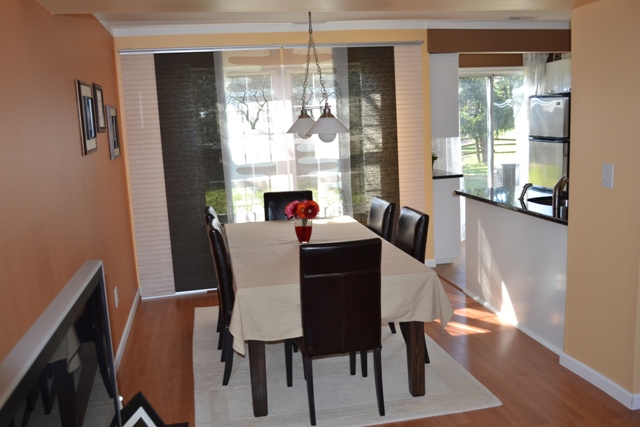 Comedor - 84 Hunt Dr