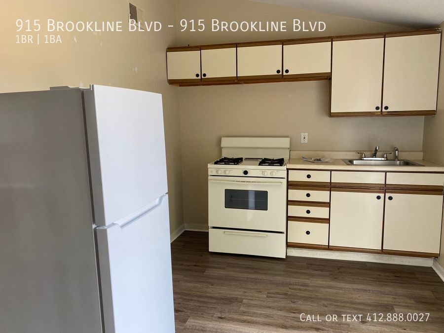 Foto principal - 915 Brookline Blvd