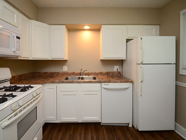 Foto del edificio - 3520 Webster St