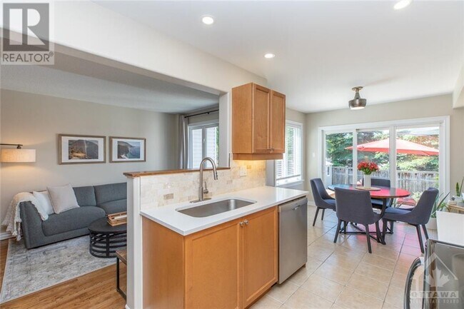 Building Photo - 106 Talltree Crescent