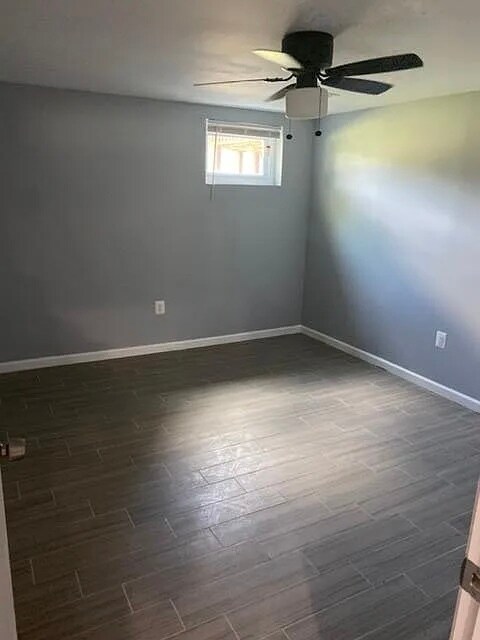 Foto del edificio - 5806 Burgess Rd