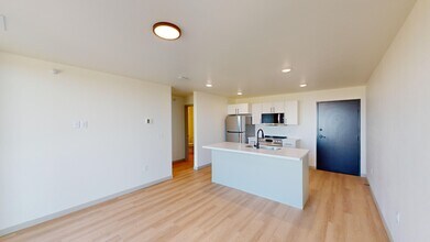 Kitchen - Jefferson Reserve Apartments