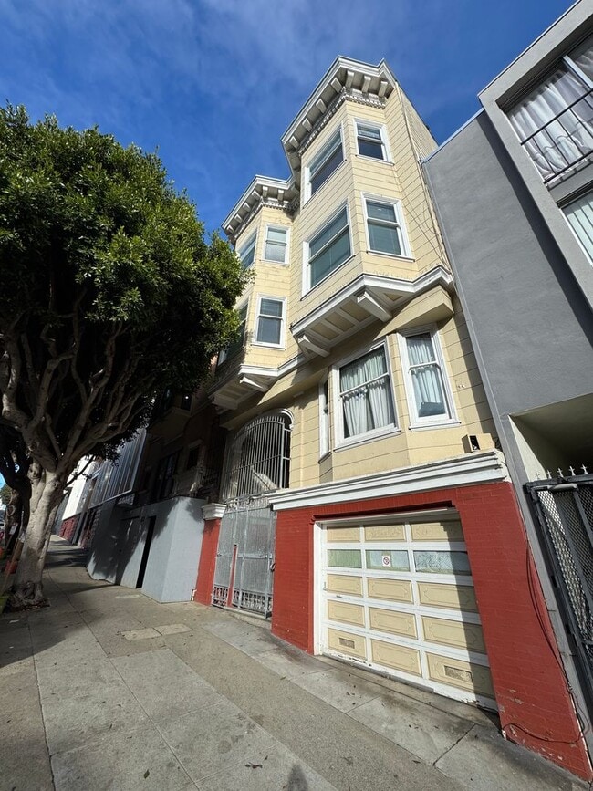 Foto del edificio - 1020-1024-1024 Leavenworth St