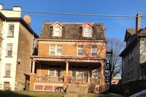 819 S Braddock Front - 819 S Braddock Ave