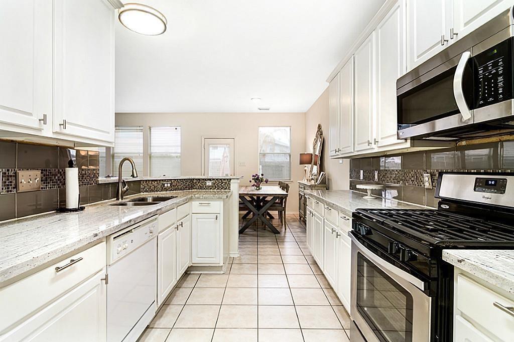 Primary Photo - 3027 Loganberry Park Ln